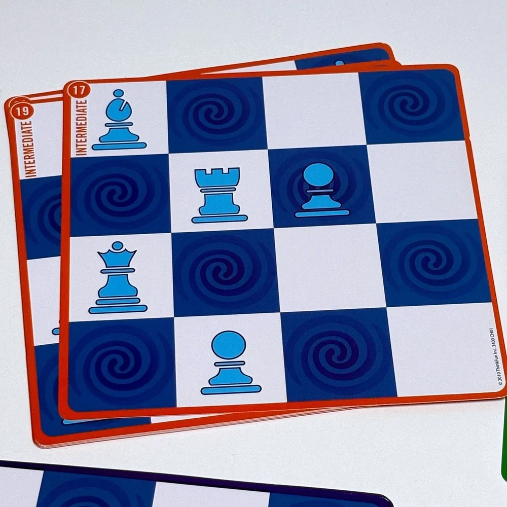 Solitaire Chess Logic Game Blue Single Player Brain Teaser Puzzle ThinkFun 3400